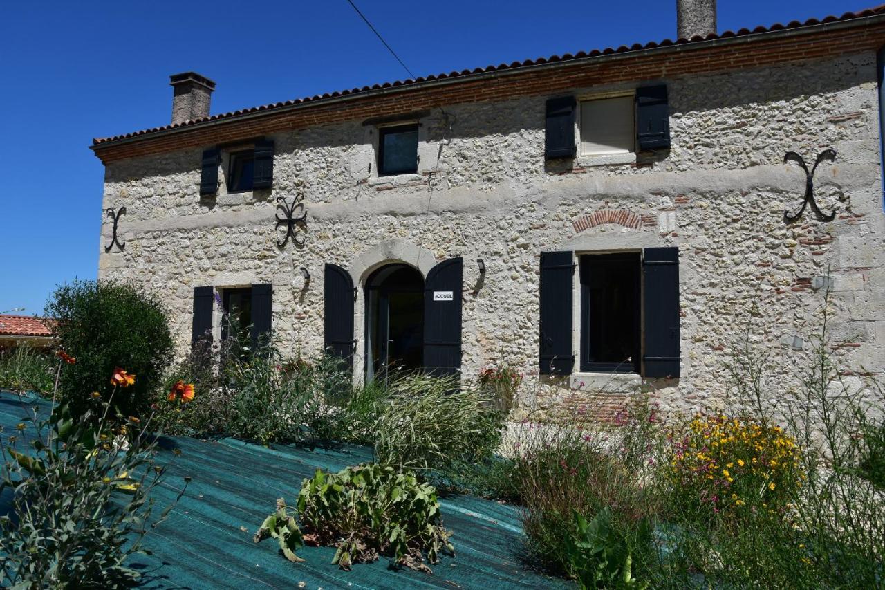 Bed and Breakfast Domaine De Calbiac Dolmayrac Exterior foto